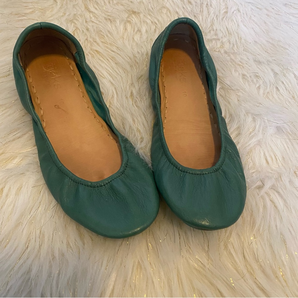 Tieks pacific green ballet flats ♥️